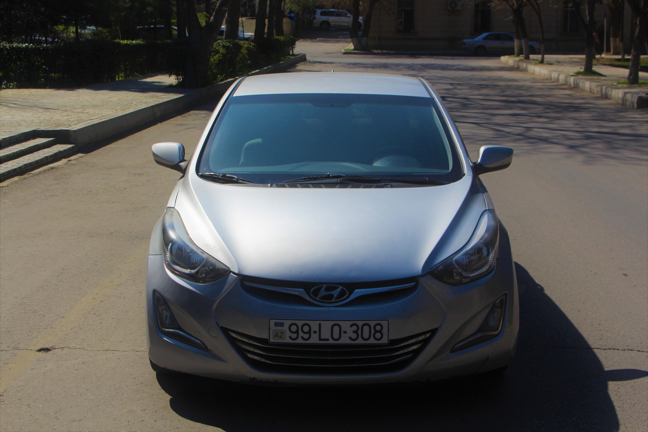 Rent a car in Baku Hyundai Elantra 2015